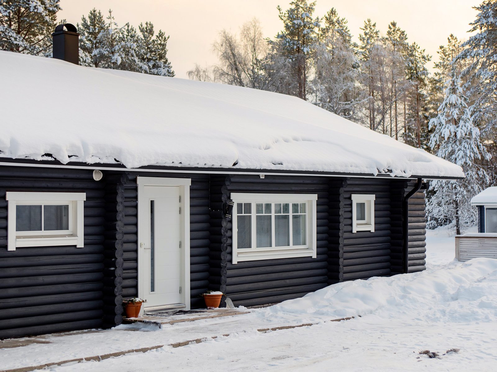 Sähkön säästäminen onnistuu uusilla ikkunoilla mukavuudesta tinkimättä