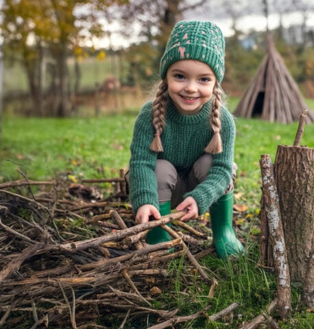 Pihla-tyttö ja salainen maja